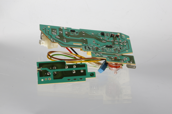 00657738 Modul motora